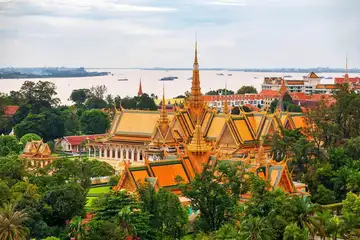Royal Palace & Silver Pagoda