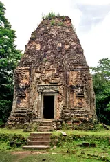 Sanctuary S1 in Sambor Prei Kuk’s Yeay Poan group