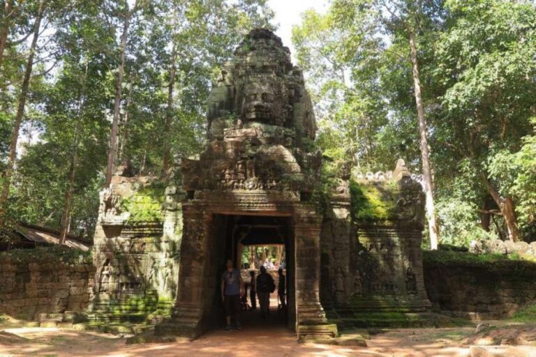 banteay kdei temple visit cambodia