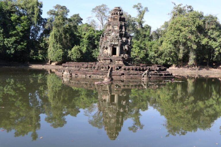 neak poan temple view visit cambodia